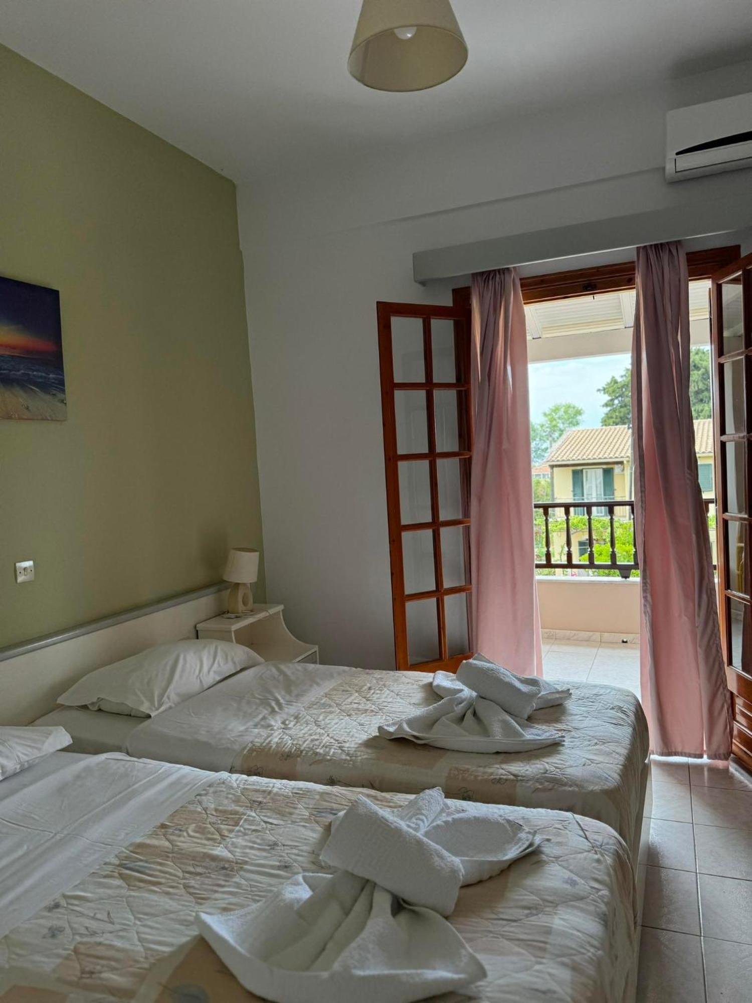 Villa Sofia Acharavi  Luaran gambar